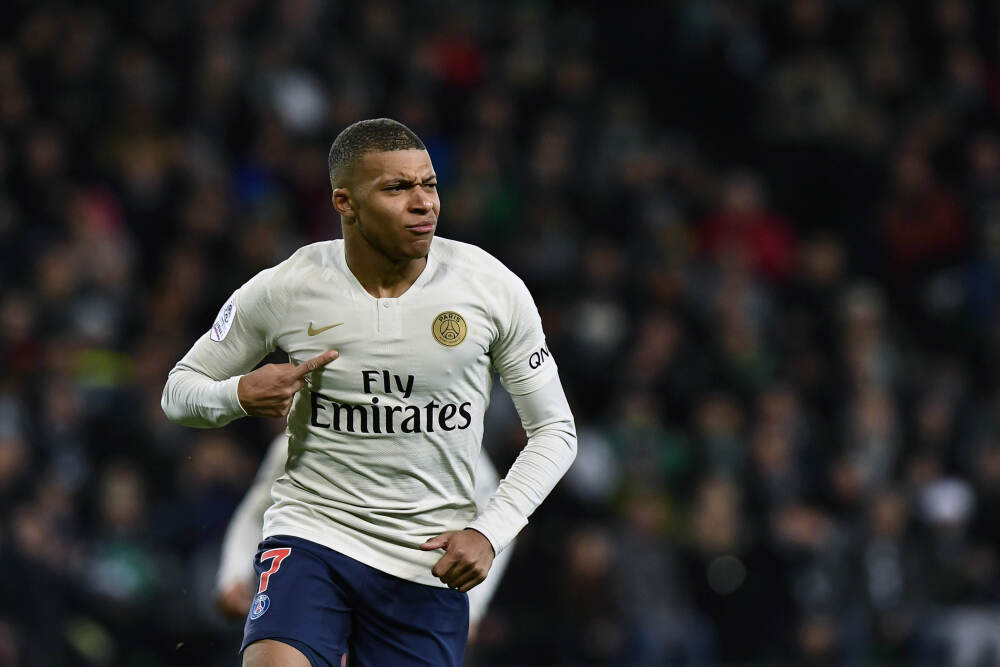 张尧浠：利好前景持稳、金价突破阻力打开进一步上行空间<p>